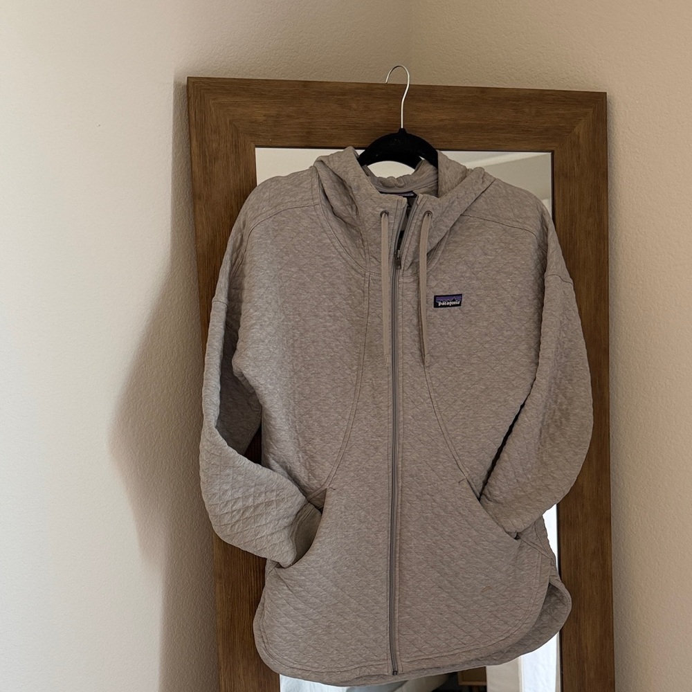 Patagonia Light Gray Women's Utility Jacket